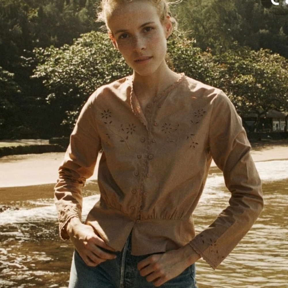 Dôen Thyme Top in Macaroon Sz. M EUC